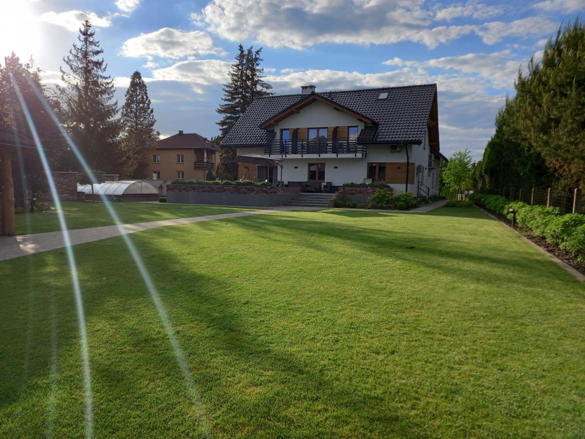 Villa Natura Zator Przeciszow Exteriör bild